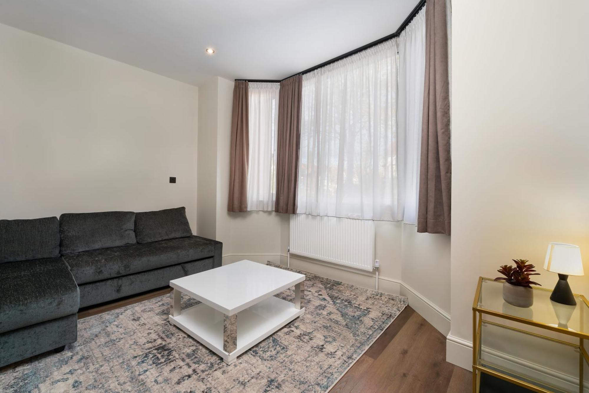 Willesden Apartment