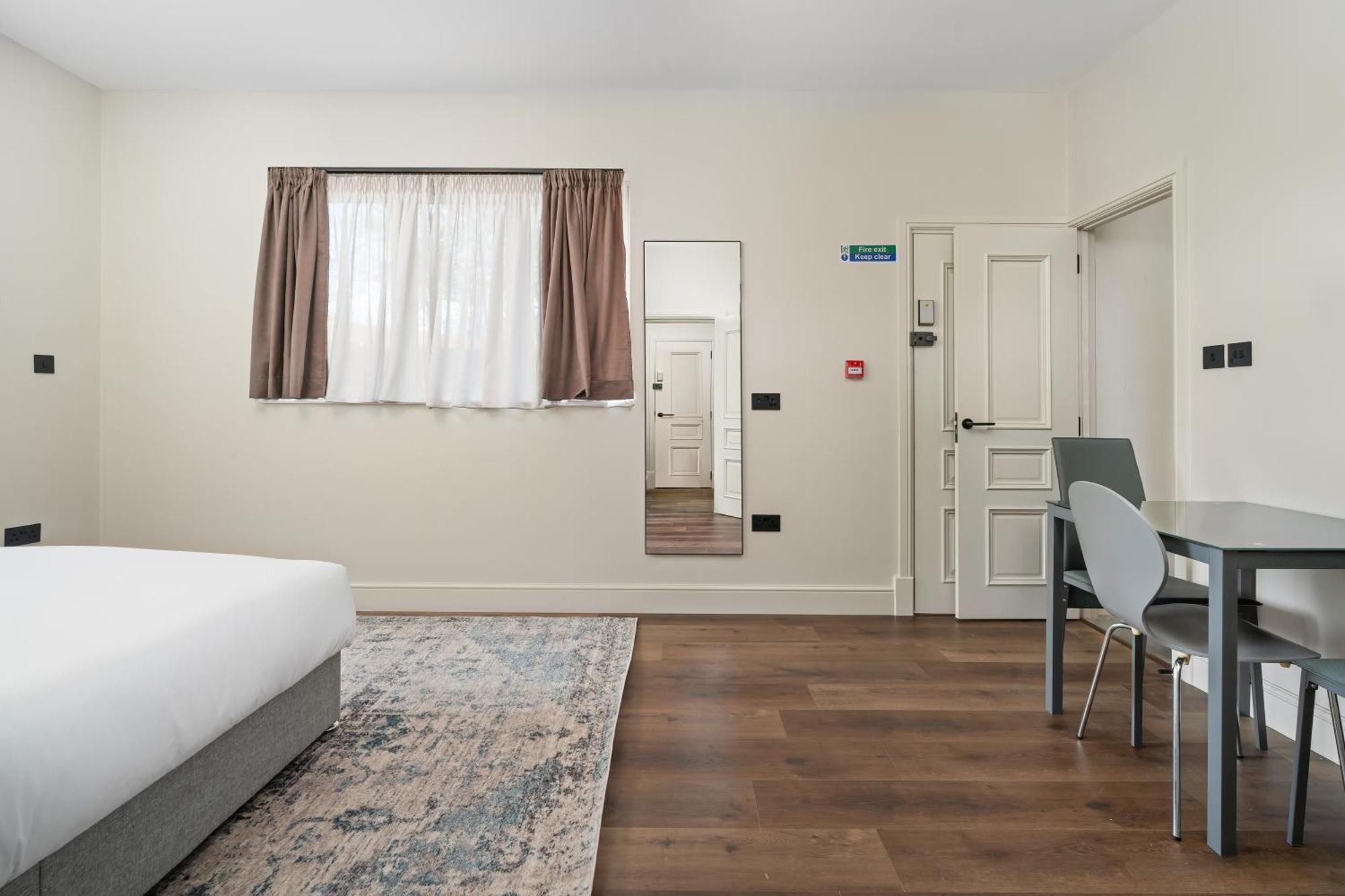Willesden Apartment London