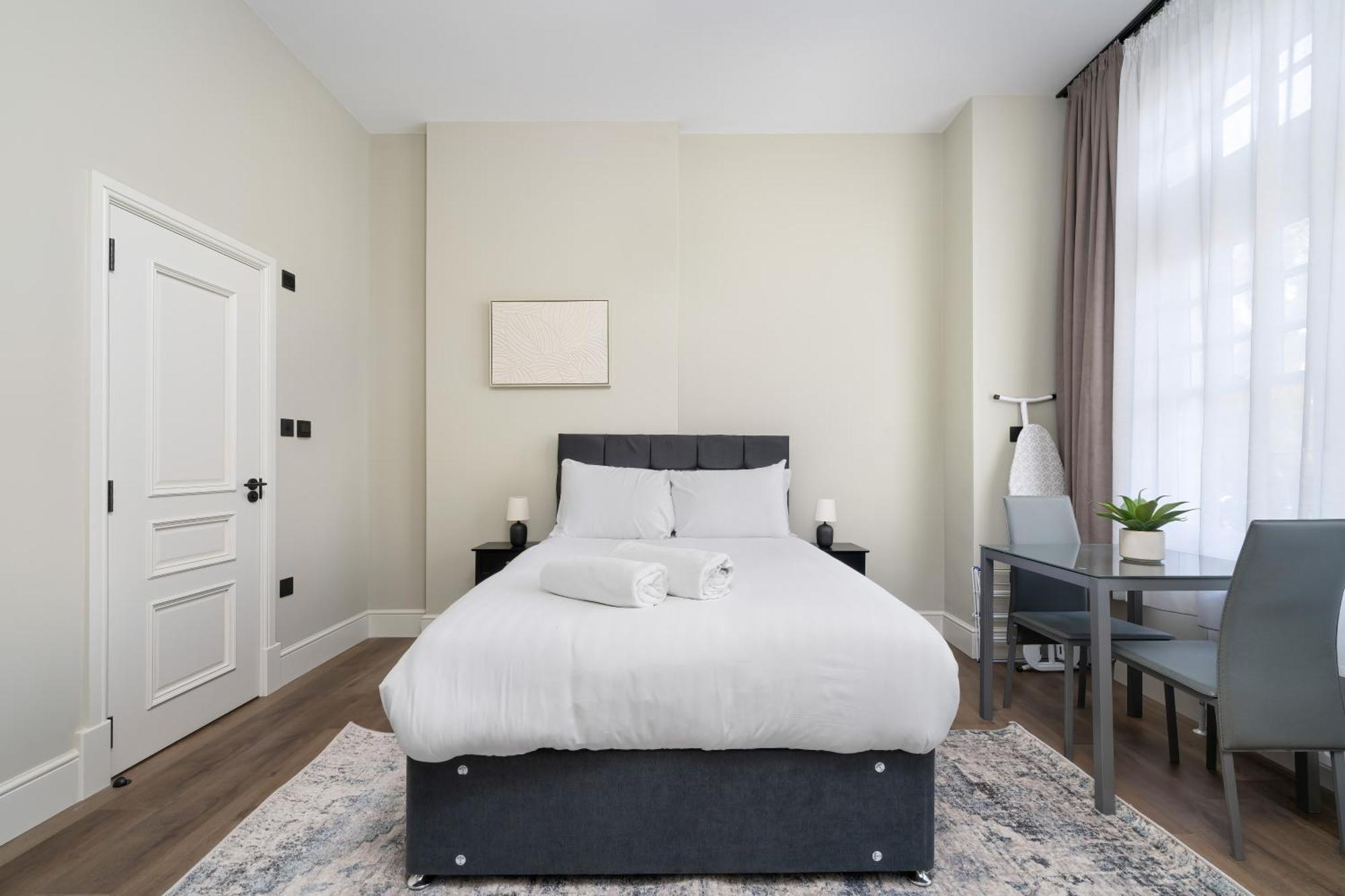 Apartment Willesden London